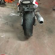 Yamaha fzr 1000 exup