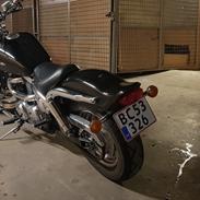 Suzuki VZ800 ombygning