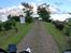 Mellemamerika, KTM 690 Enduro R - . . . . . . . . . . . . . . . . . . . . . . .  . . . . . . . . .Sen eftermiddag og jeg er fremme ved La Piña. Ananassen. Her møder jeg 4 unge franskmænd der er noget misundelige på min MC. De har en udlejningsbil.