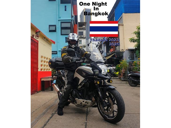 Ture omkring Bangkok. Honda NC750X og NX500 - . . . . . . . . . . . . . . . . . . . . . . . . . . . . . . . . . . . . . . . . Tur 1. 7 dage rundt i Thailand efter én nat i Bangkok. 1850km. billede 471