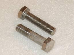 Søger 12 mm bolt på 6-7 cm