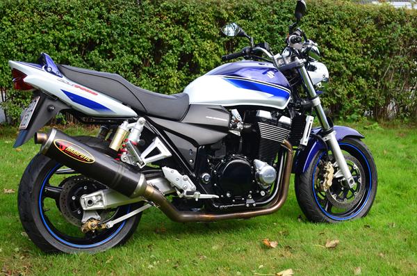 Full system udstødning (skifte af potte)