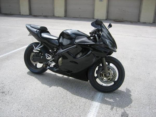 Lambda sonde på CBR 600 F4i Sport fra 2001