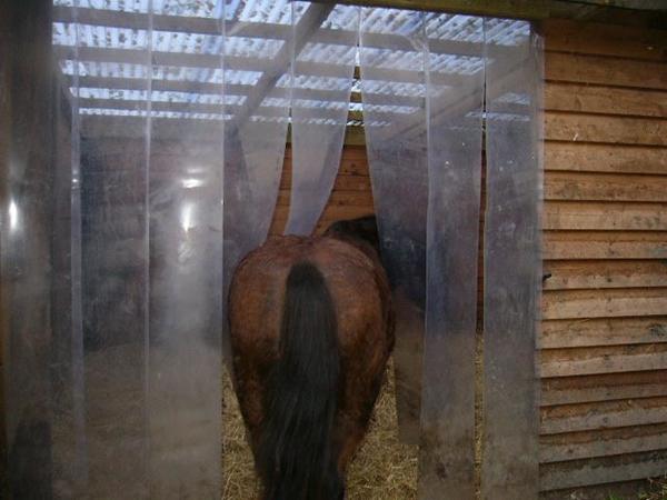 Industriplast i lameller (hund)