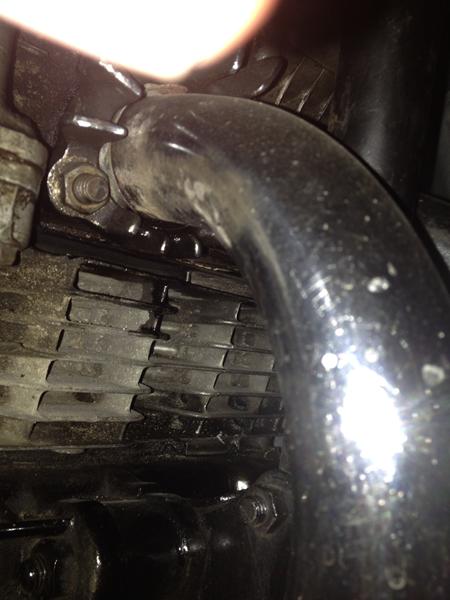 Honda CB 750 - olielæk