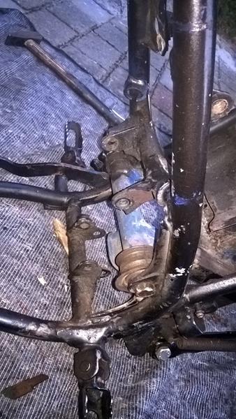 Bagsvinger sidder fast. DT175