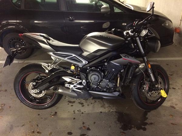 Farvel til Mt07 goddag til Street Triple RS