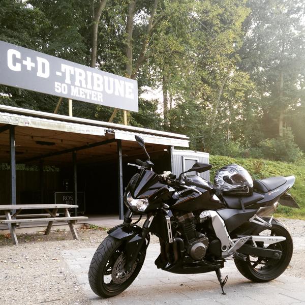 Sort Kawasaki Z750 årgang 2007 stjålet i Aarhus!