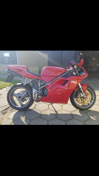 Ducati 748 drosling