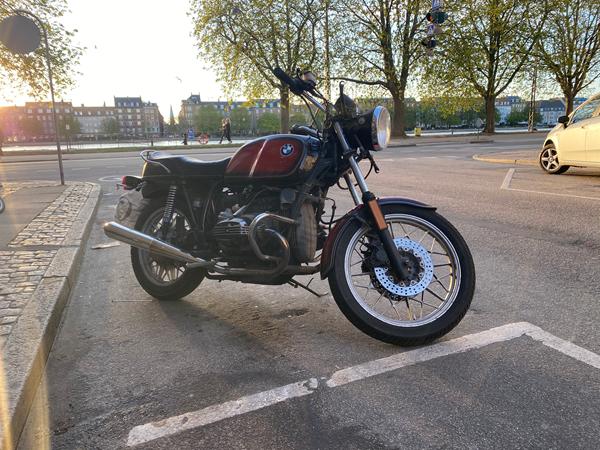 BMW R100 scrambler - nyt sæde og subframe?