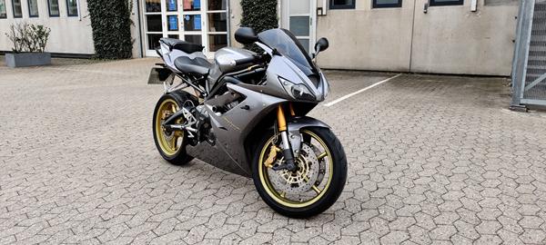 Triumph Daytona 675