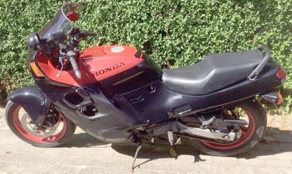 Honda 1000 cbr - tager den magten fra mig