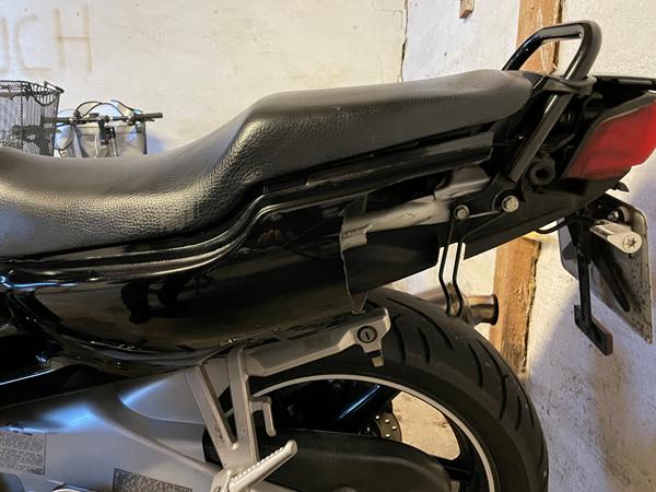 Honda CBR 600 F2 sideskjold