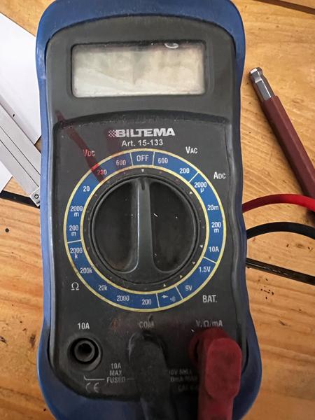 Måling af Volt og ampere ?