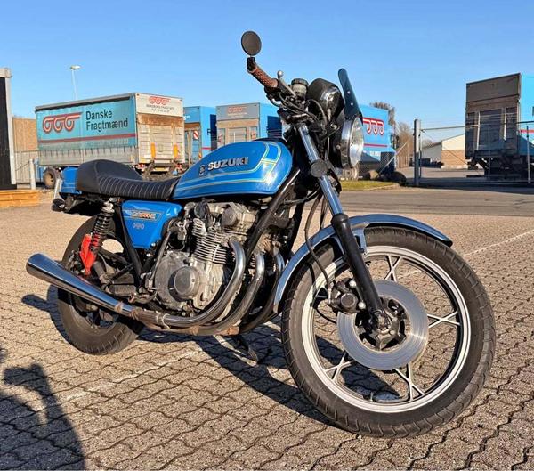 Suzuki GS500E fra 1983 (4-cyl)