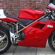 Ducati 996