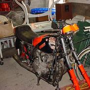 Suzuki GS1000