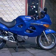 Suzuki GSX600F