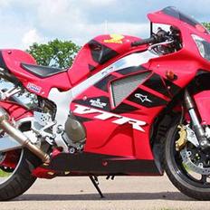 Honda VTR SP1