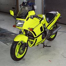 Kawasaki GPZ600R