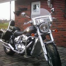 Suzuki VZ 800 Marauder