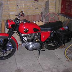 BSA B40 (solgt) 
