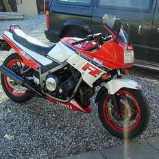 Yamaha FZ750 *SOLGT*