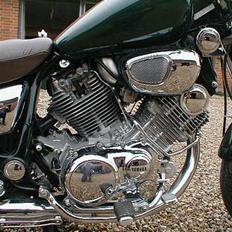 Yamaha XV700