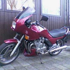 Yamaha XJ 900