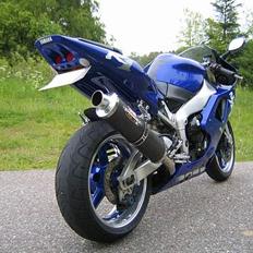 Yamaha yzf r1