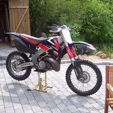 Honda cr 