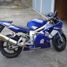 Yamaha yzf r6.. solgt..