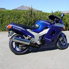Kawasaki zzr1100