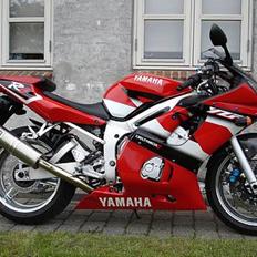 Yamaha YZF R6