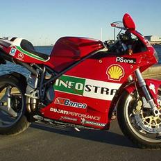 Ducati 748