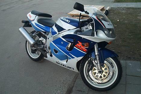 Suzuki GSX-R750 (Frederikshavn) - Forår 2004 billede 4