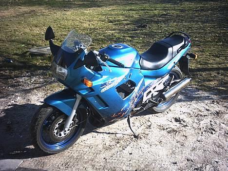 Suzuki GSX 600 F billede 1