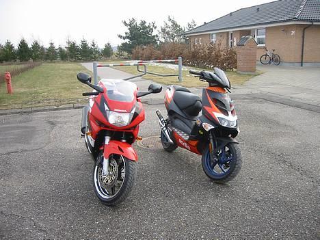 Honda CBR 600 F3(er solgt) - Knægtens stolthed :D billede 6