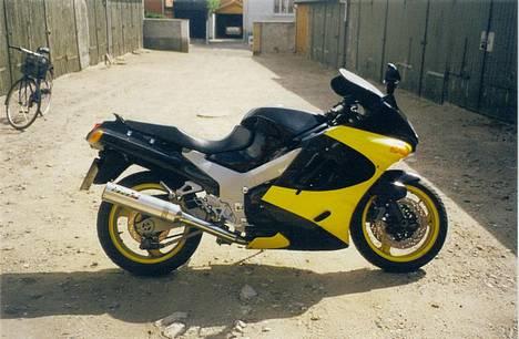 Kawasaki ZZ-R 1100 - min Kawa billede 1