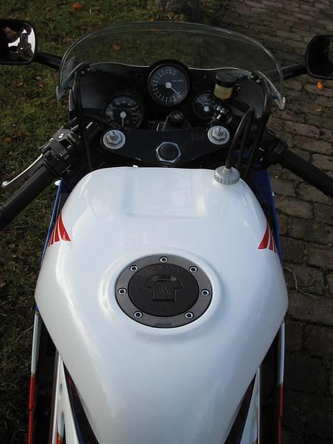 Honda VFR 400R NC30 billede 3