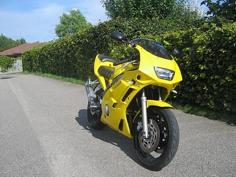 Yamaha FZR 600 -- SOLGT-- billede 6