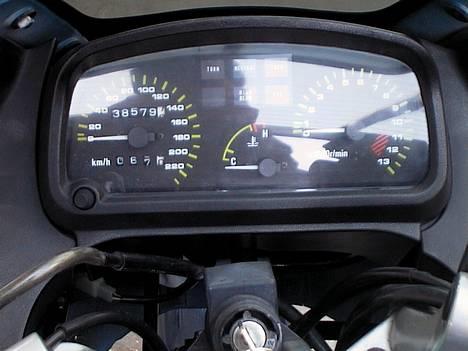 Kawasaki GPZ 500 S SOLGT billede 5