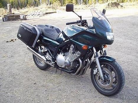 Yamaha XJ 900 Diversion billede 1