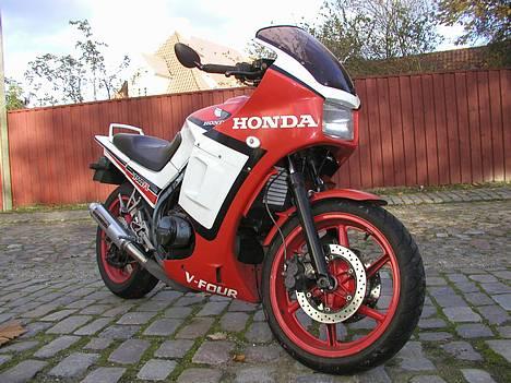 Honda VF 500 F2 billede 3