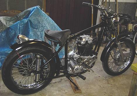 BSA A10 Golden Flash - Her er vi så under kraftig ombygning.. billede 2