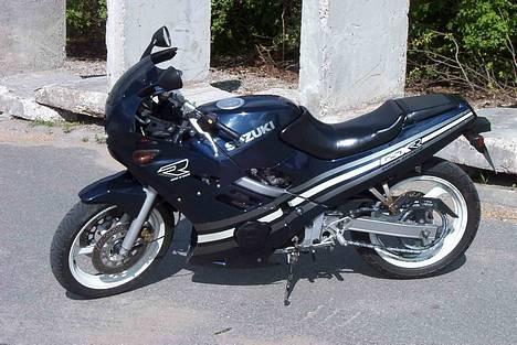 Suzuki gsx-R 250 billede 3