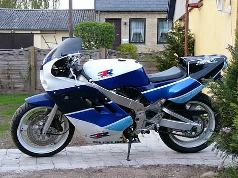 Suzuki GSX-R 400 RR SP billede 6