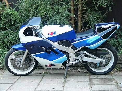 Suzuki GSX-R 400 RR SP billede 9