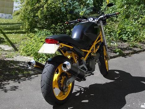 Ducati MONSTER 600 ER SOLGT billede 1