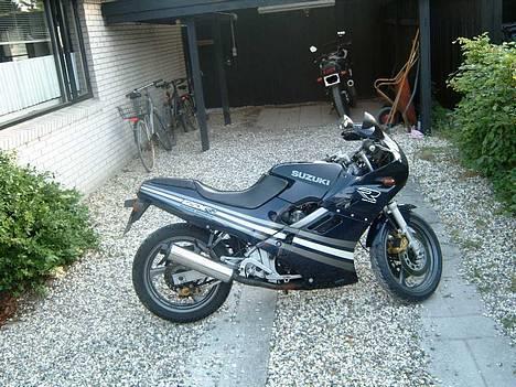 Suzuki GSX250R billede 2